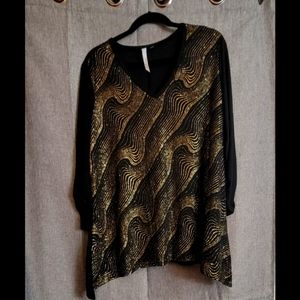 NWOT Handkerchief Hem Blouse